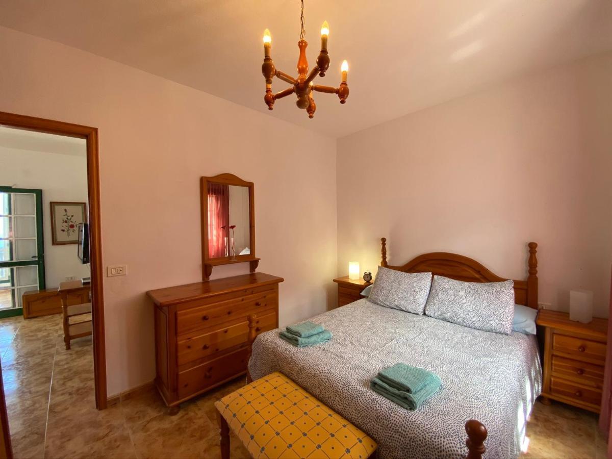 Вилла Casa Paco Y Nina Фронтера Экстерьер фото